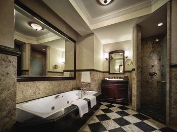 Eastern & Oriental Hotel
