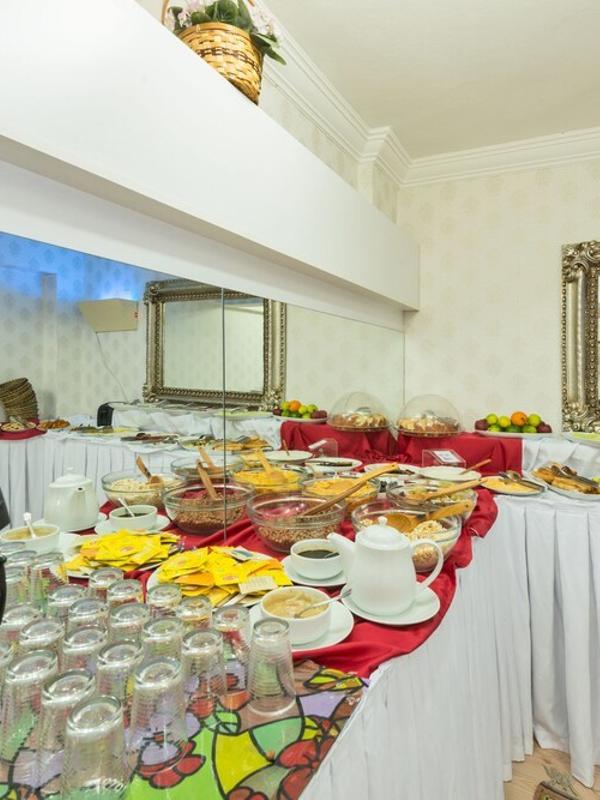 Le Safran Palace Hotel
