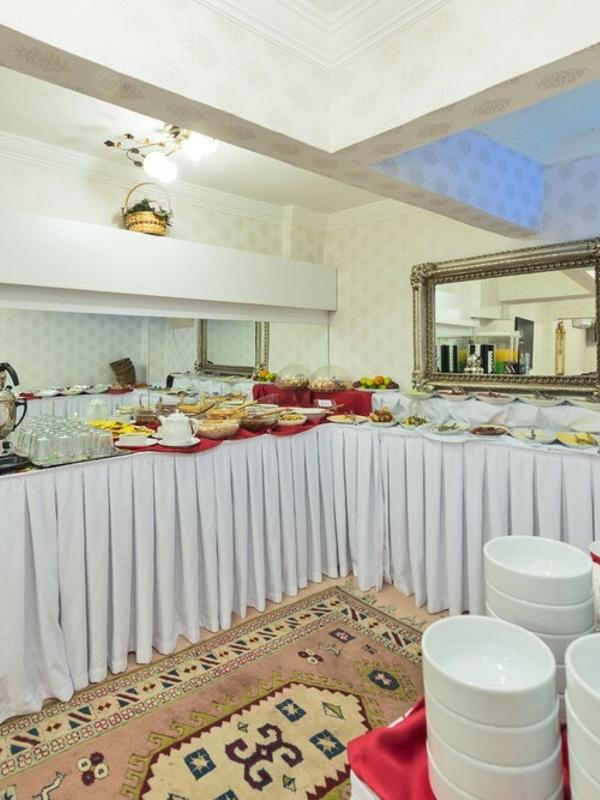 Le Safran Palace Hotel