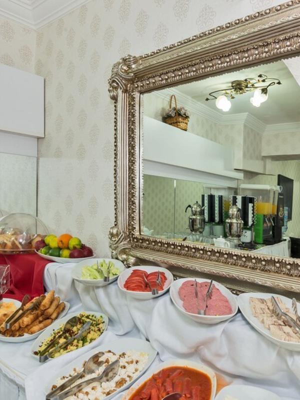Le Safran Palace Hotel