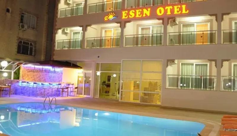Moni Hotel