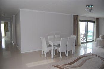 Royal Palm Residence