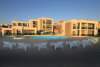 Royal Palm Residence