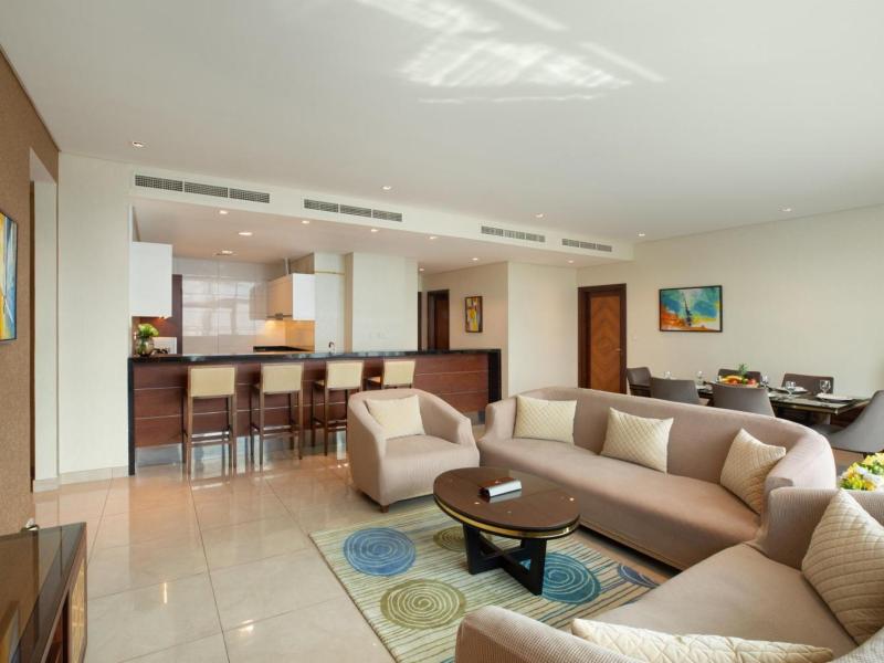 Royal Continental Suites Business Bay