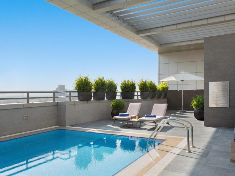 Royal Continental Suites Business Bay