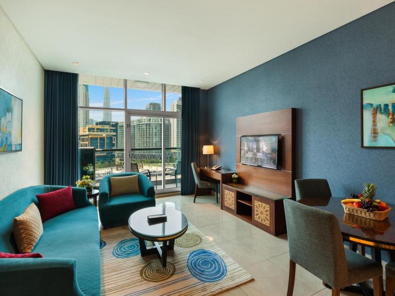 Royal Continental Suites Business Bay