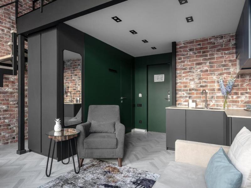 1715 Duplex Hotel