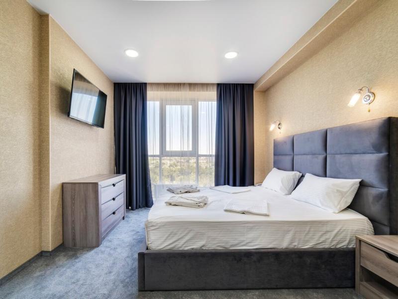 Grand Sapphire Hotel