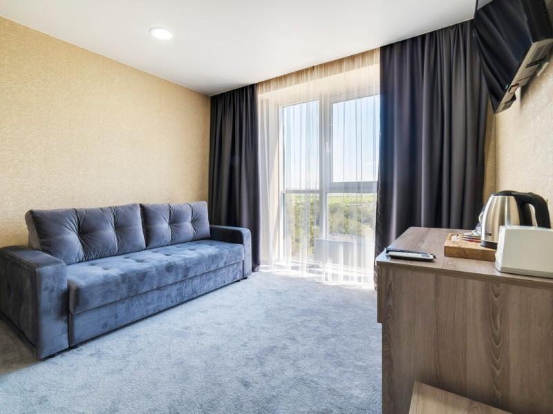 Grand Sapphire Hotel