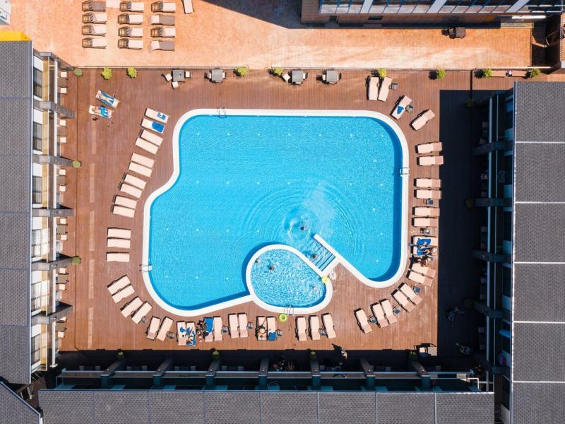 Grand Sapphire Hotel