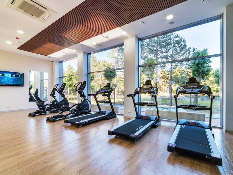 Grand Sapphire Hotel