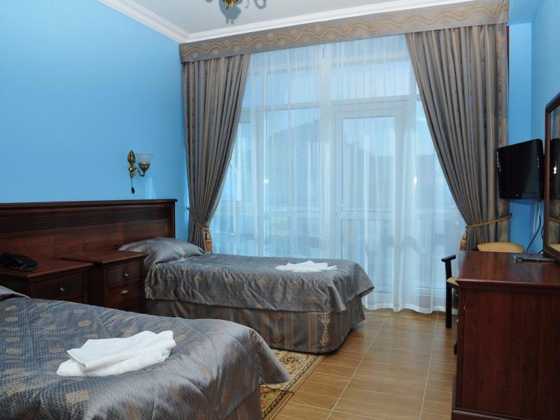 Атлант Люкс