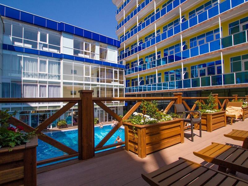 Атлант Люкс