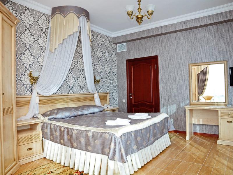 Атлант Люкс