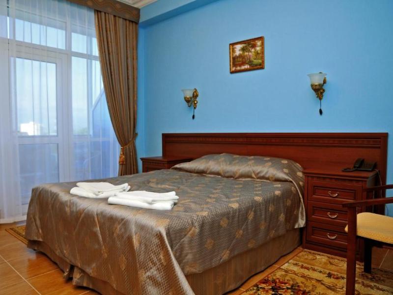 Атлант Люкс