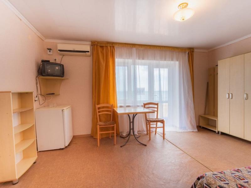 Санвиль Золотой пляж