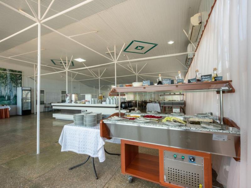 Санвиль Золотой пляж