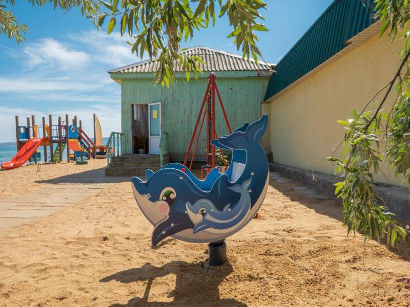 Санвиль Золотой пляж