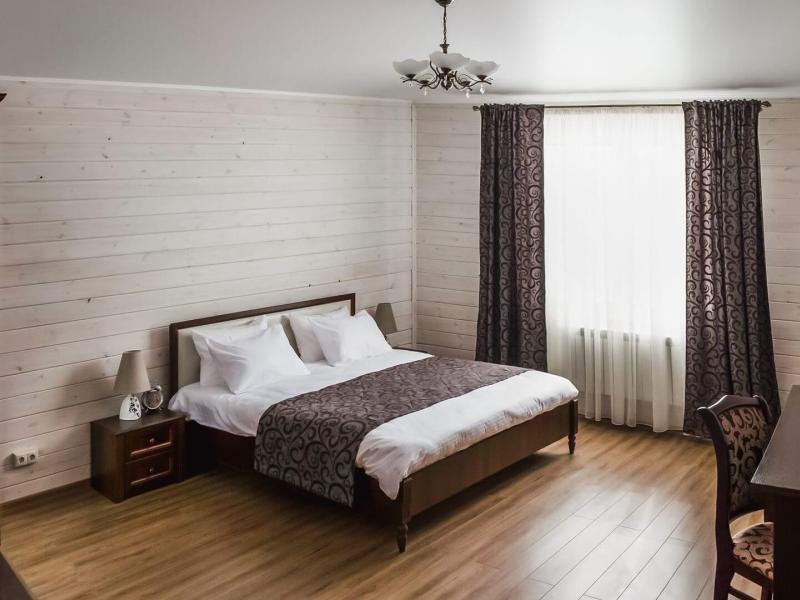 Лесная Поляна