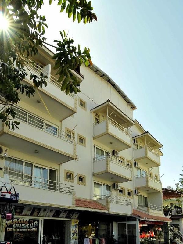 Sun Kiss Hotel