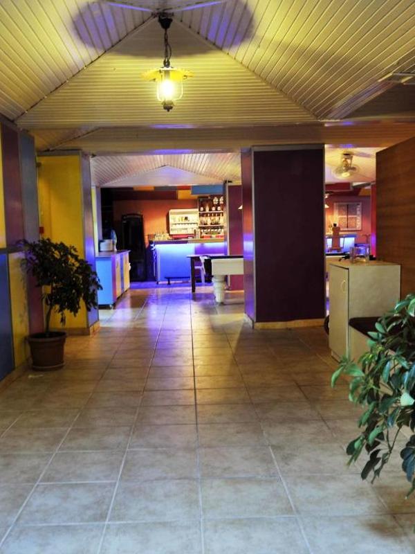 Sun Kiss Hotel