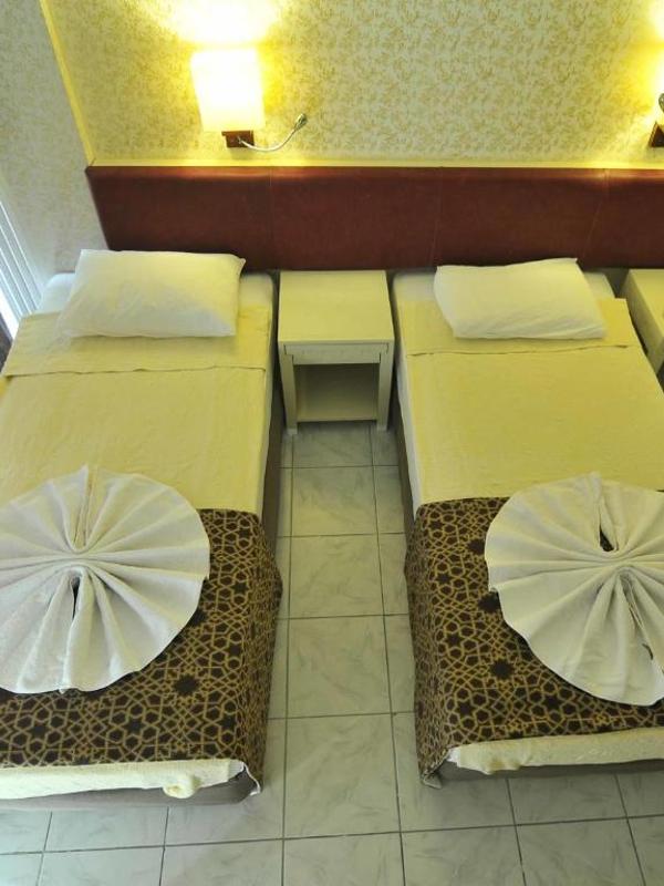 Sun Kiss Hotel