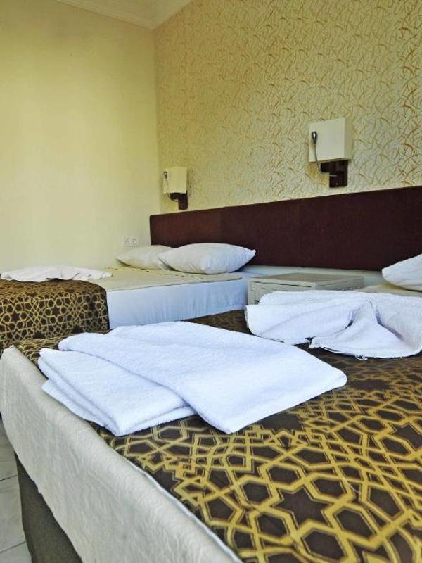 Sun Kiss Hotel
