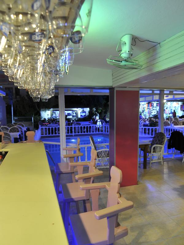 Sun Kiss Hotel