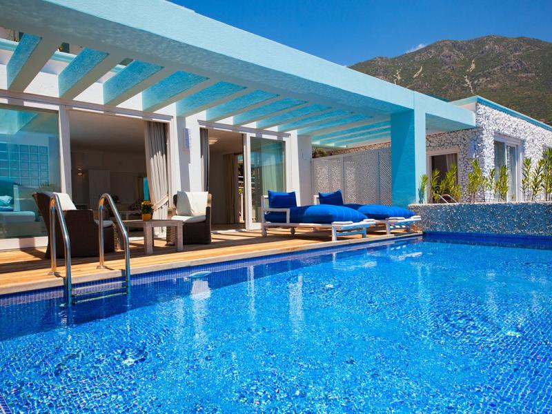 Asfiya Sea View Hotel