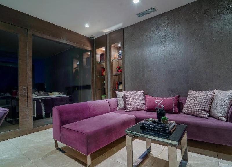 The New Zeybek Hotel