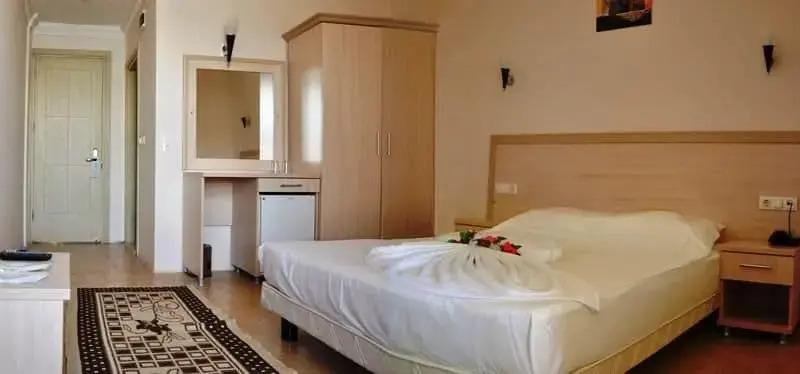 Kaunos Hotel