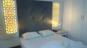 Ata Lagoon Beach Hotel