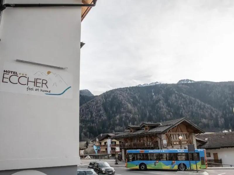 Eccher