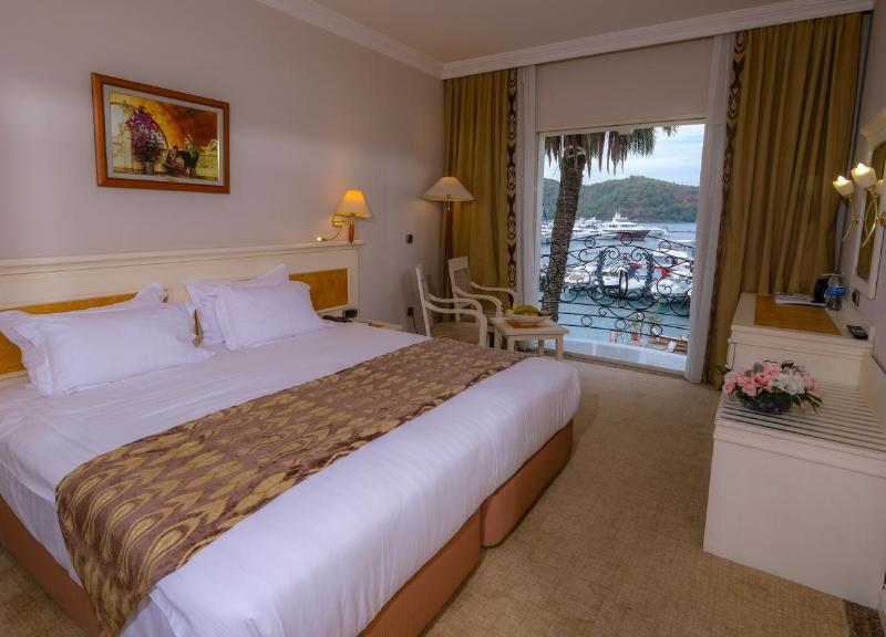 Ece Saray Marina Resort