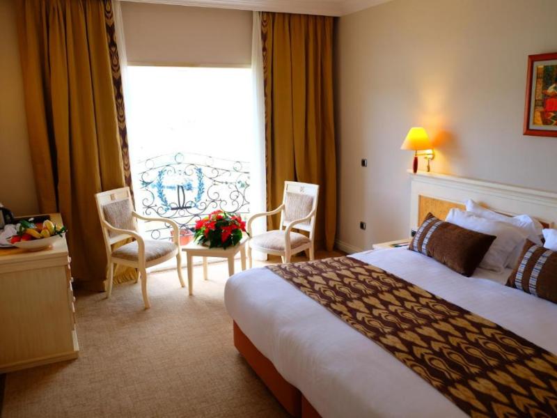 Ece Saray Marina Resort