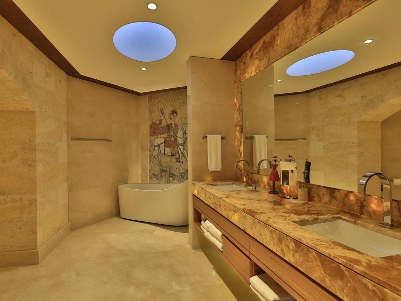 Ariana Sustainable Luxury Lodge