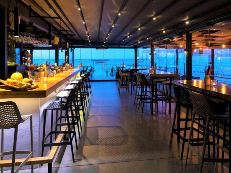 Sun Hotel By En Vie Beach