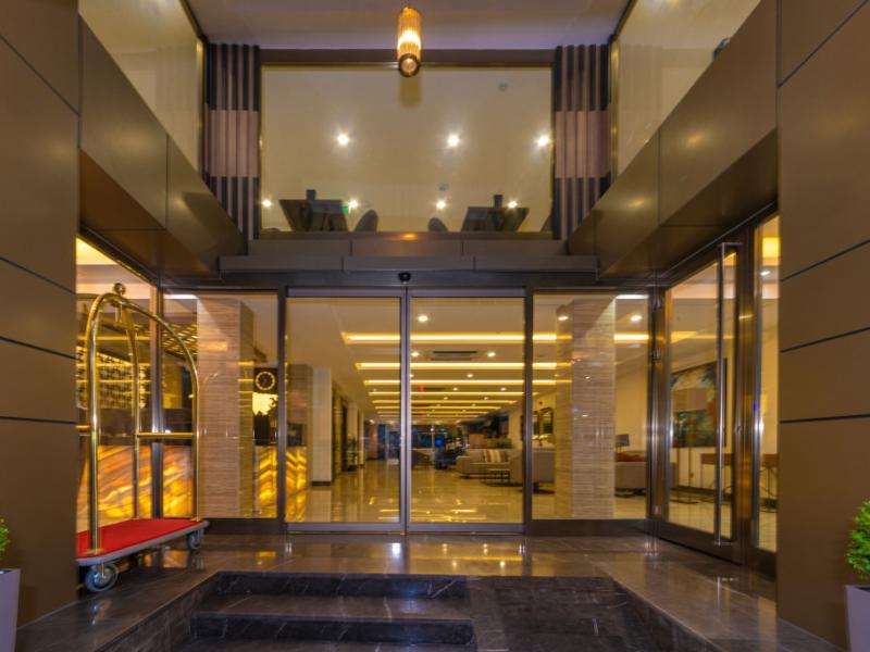 38 Hotel