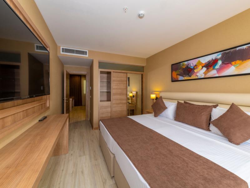 38 Hotel