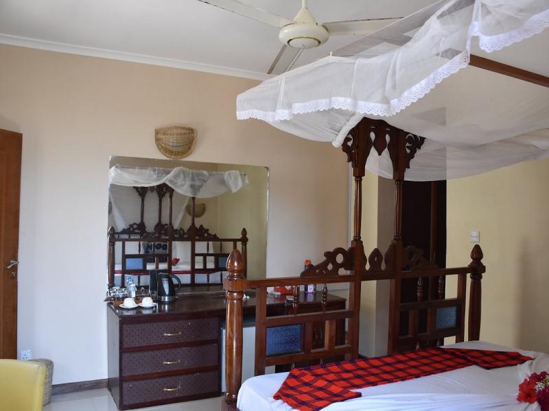 Pwani Silver Sand Beach Hotel