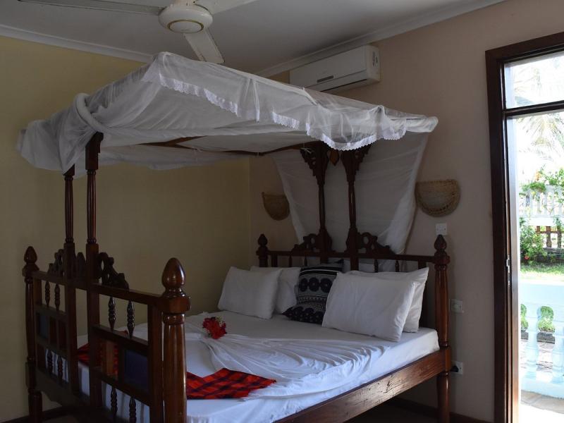 Pwani Silver Sand Beach Hotel