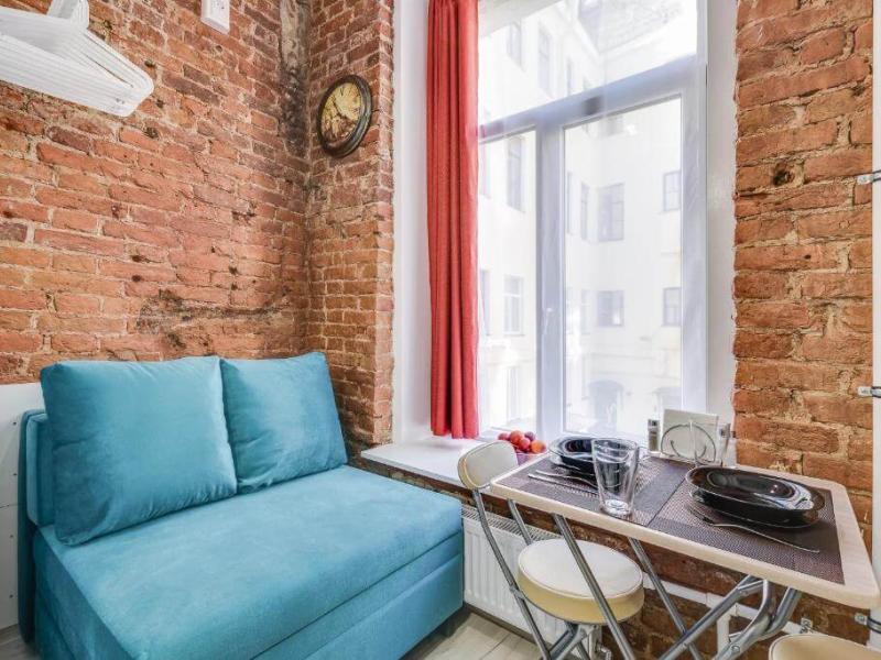 Sokroma Jules Verne Aparts