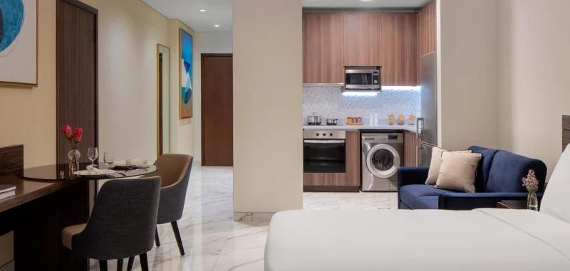 Avani Palm View Dubai Hotel & Suites