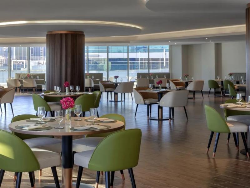 Avani Palm View Dubai Hotel & Suites