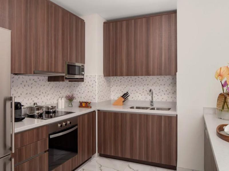 Avani Palm View Dubai Hotel & Suites