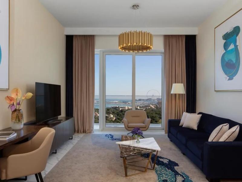 Avani Palm View Dubai Hotel & Suites