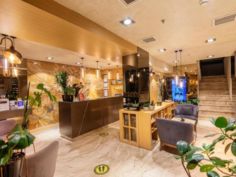 Ayramin Deluxe Hotel