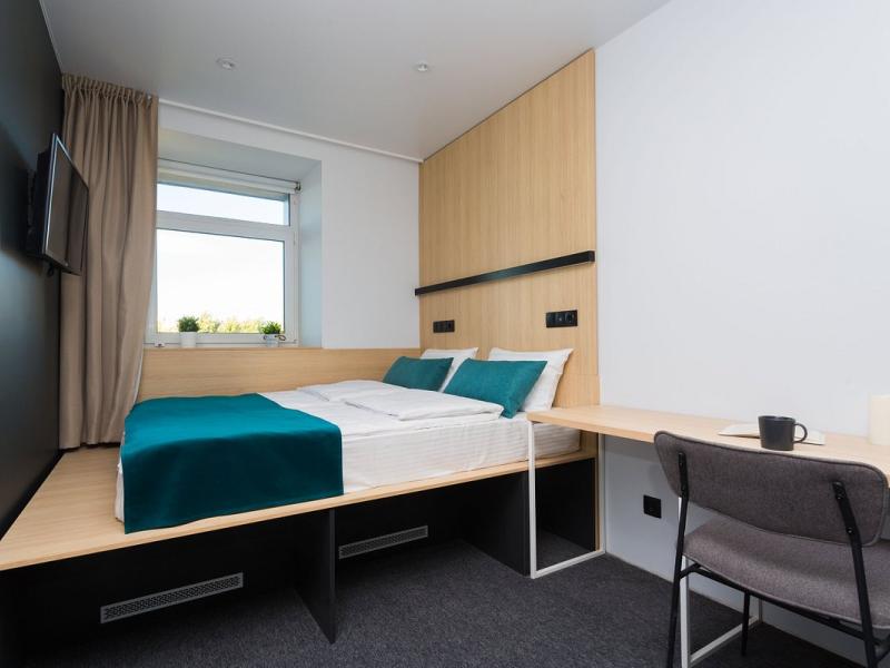 IZZZI у Гостиного Двора