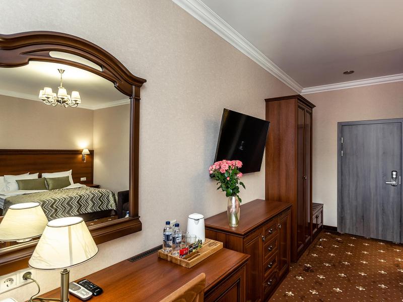 Южные ночи (Кабардинка)