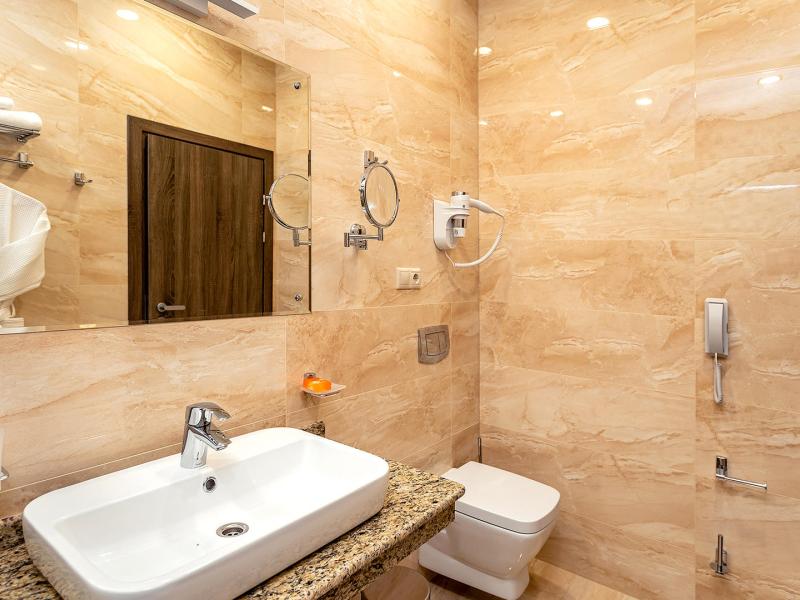 Южные ночи (Кабардинка)